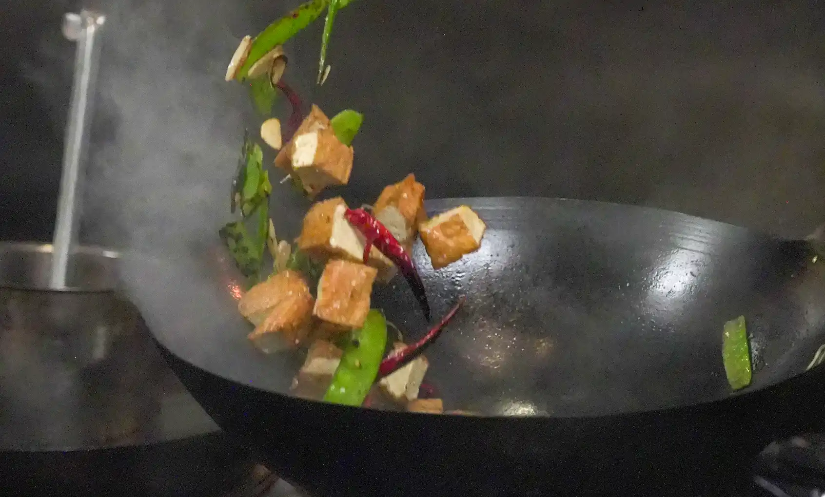 Cantonese to Sichuan features image Cantonese to Sichuan features image